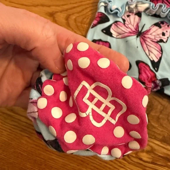 Little Bum Bums Baby Girl Butterfly Pajamas size 9-12 Months - Picture 6 of 9